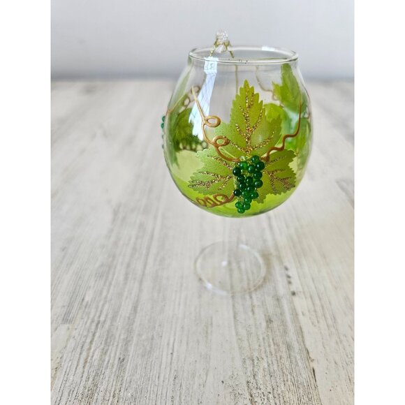 Grapes wine glass goblet champagne glitter green ornament Xmas tree - Picture 1 of 8